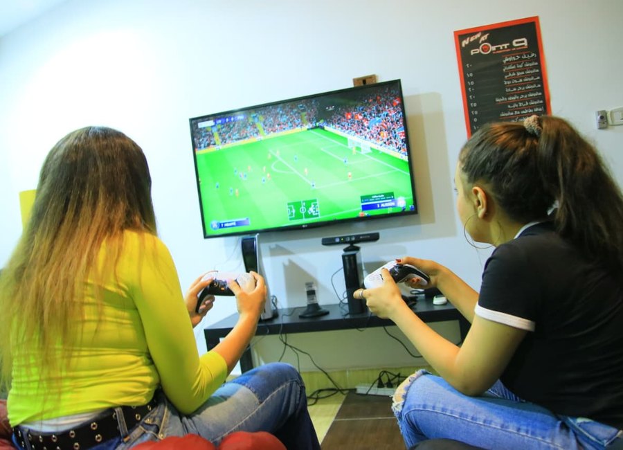 Point9 gaming screen